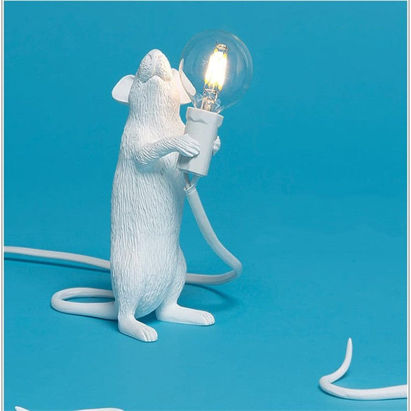 Nordic Mini Resin Mouse Light – Creative Animal Night Lamp